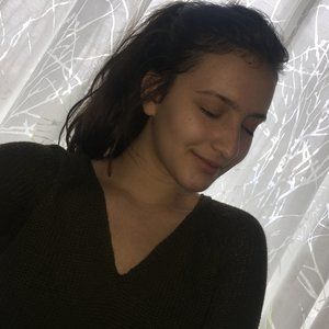 Meet your Posher, Angelina